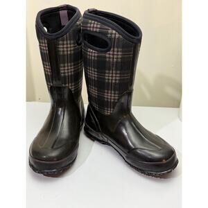 Bogs Classic High Winter Plaid waterproof insulated boots Kids Size 4